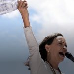 الحائزة على جائزة نوبل: ترامب يستحقّها العام المقبل