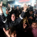 كي لا يتبع لبنان طريق الانتحار