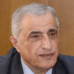 هاشم: البعض يتاجر بالاغتراب لتمرير مصالحه الضيقة