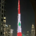 بالصورة- برج خليفة يضاء بعلم لبنان