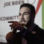 فرح يغمر بنت جبيل وكونين بعد فوز بيضون وحمود في ميشغن