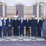 سلام عرض مع وفد المركز الإسلامي الأوضاع في بيروت