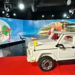 بالصورة- وصول سيّارة الـ”باباموبيلي” الى “تيلي لوميار” إستعدادًا لزيارة البابا