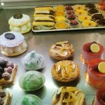 حشرات في براد الحلويات!