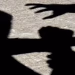 بالفيديو- عراك بالأيدي على طريق عام سدّ البوشرية