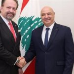 غوركا الأميركي يصل بـ “الإنذار الأخير” إلى لبنان لنزع سلاح “الحزب”