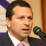 جولة للوزير شحادة على المكاتب… وتدقيق بالملفّات