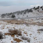 انقاذ مواطنين علقوا وسط الثلوج في جرود الضنية