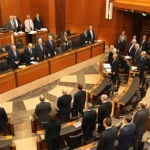 بعد 15 أيار…هل يصبح نواب الأمّة منتحلي صفة ؟