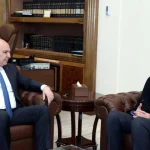 سلام يقدم للبنانيين المشروع الأخير لحل الودائع… “الميكانيزم” عناوين للتعاون وجعجع ينتقد الترويكا