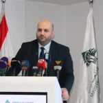 وزير الصحة يطلق النسخة المحدثة من تطبيق MOPH APP للتحقق من أصالة الأدوية