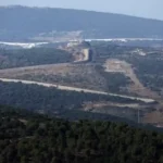 الجيش الإسرائيلي يقوم بعملية تمشيط بالأسلحة الرشاشة باتجاه أطراف بلدتي حولا ومركبا