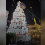 بالفيديو- جونية تضيء شجرة مميّزة وتفتتح قريتها الميلادية