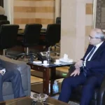 شخصية مدنية شيعية إلى جانب سيمون كرم!