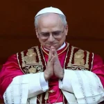 بالفيديو- من ساحة الفاتيكان، البابا يحيّي لبنان