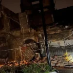 انهيار مبنى قديم في طرابلس