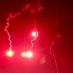 هذه حقيقة وجود قنابل مضيئة إسرائيلية في أجواء طرابلس