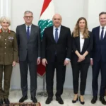 مجلس الوزراء أمام تثبيت قراره الحاسم اليوم… عودة حركة الموفدين وزيارة “غرائبية” لعراقجي