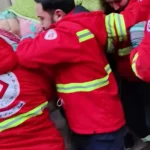 بالصور- جهود الإنقاذ لانتشال العالقين في مبنى القبّة مستمرّة