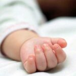 داخل وعاء.. وفاة طفل غرقاً