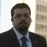 أحمد الحريري: “الشمس طالعة والناس قاشعة”