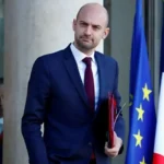 الزيارة الفرنسيّة: لإنقاذ مؤتمر باريس أو باريس؟