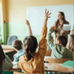 قنابل موقوتة في المدارس… أنقذوا أولادكم!