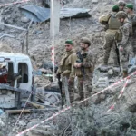 لبنان يرصد تداعيات الضربة من عدمها وسط استفزازات “الحزب” والغارات الإسرائيلية