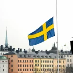 السويد تحث رعاياها على مغادرة إيران