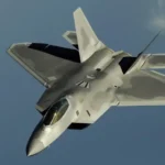 طائرات خارقة تتمركز قرب لبنان.. هذه قصة الـ”F-22″
