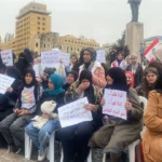 بالفيديو- إعتصامٌ احتجاجيّ.. بعد توقيع اتفاقية تسليم السجناء السوريين