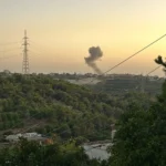 بالفيديو- إستهداف جرّافة بـ 4 غارات في بلدة قناريت صيدا