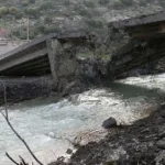 عزل جنوب الليطاني: استهداف الجسور والطرق في إطار التحضير لعملية برية