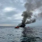 عاجل- بالصورة- تعرّض سفينة شحن تايلاندية لهجوم قرب مضيق هرمز، طهران تتوعّد وإسرائيل: لن نجلس مكتوفي الأيدي